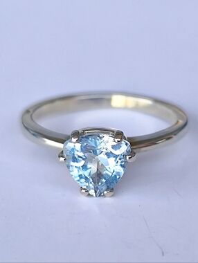 Natural Trillion Blue Aquamarine In Solid White Gold Stackable Ring Size 6.75